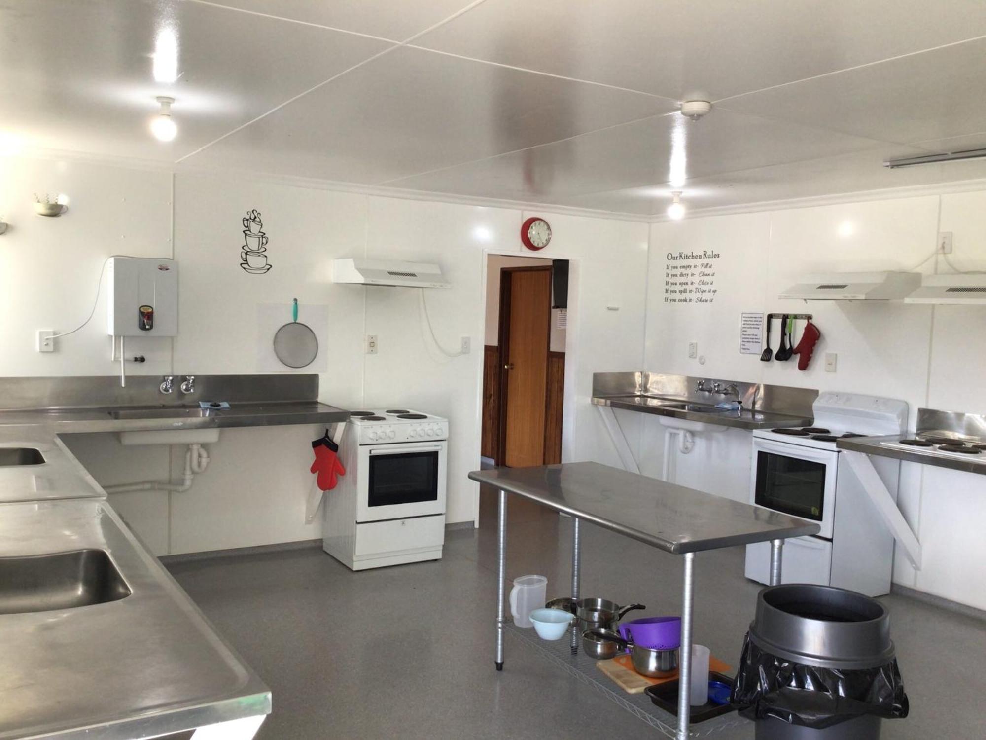 Fiordland Great Views Holiday Park Те-Анау Экстерьер фото