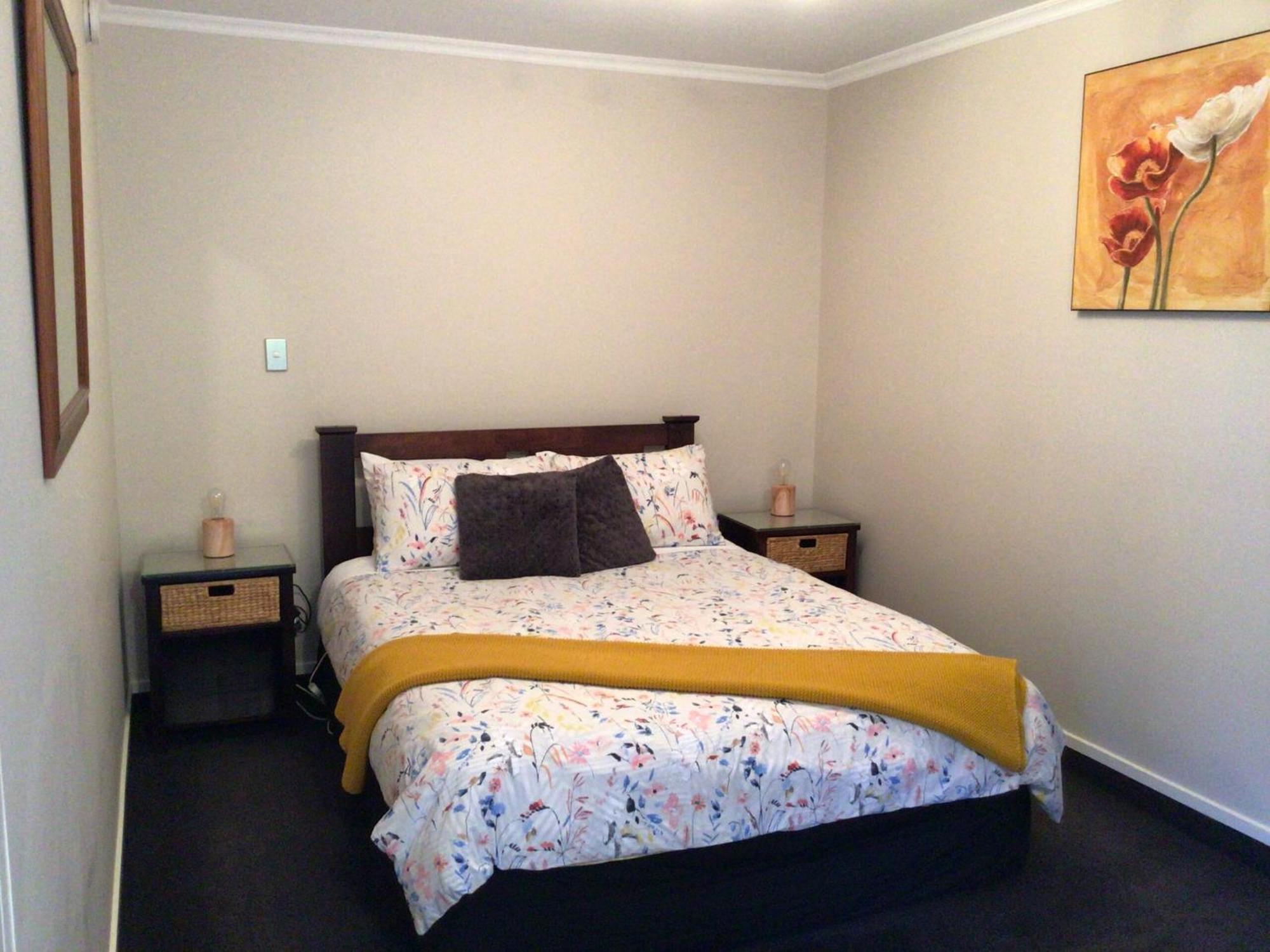 Fiordland Great Views Holiday Park Те-Анау Экстерьер фото