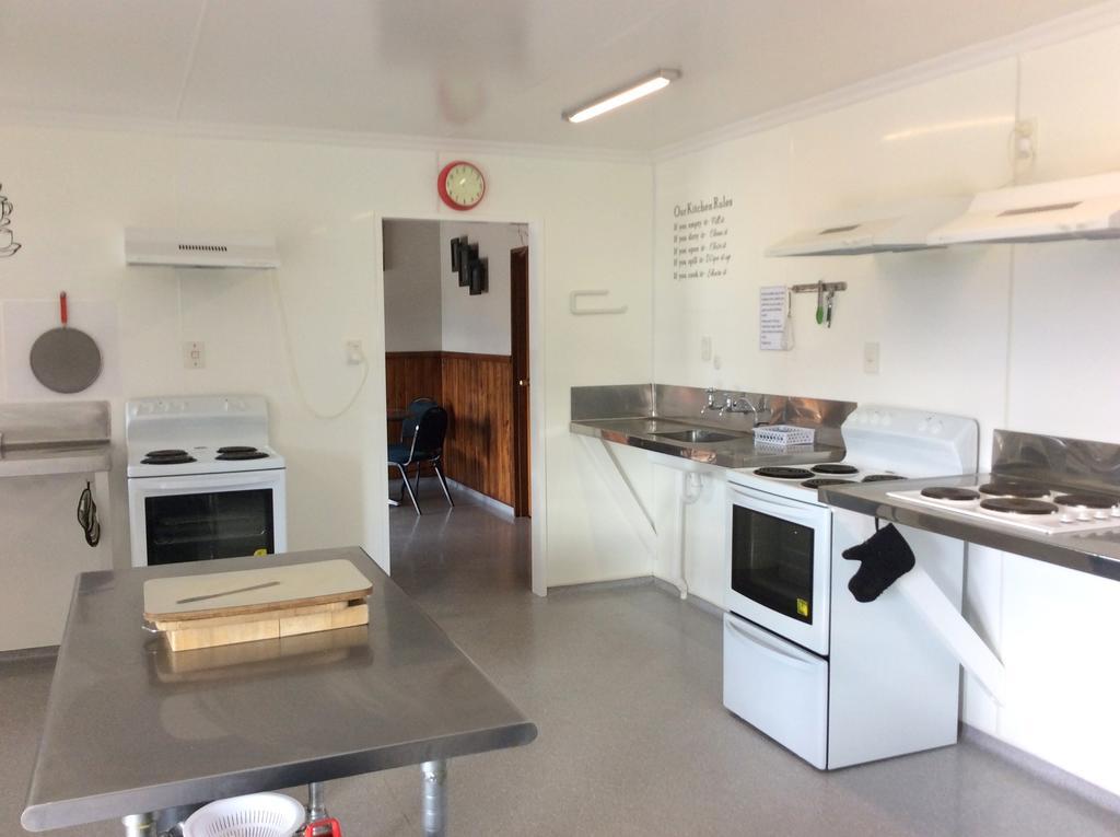 Fiordland Great Views Holiday Park Те-Анау Экстерьер фото