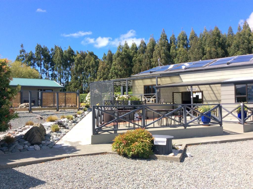 Fiordland Great Views Holiday Park Те-Анау Экстерьер фото