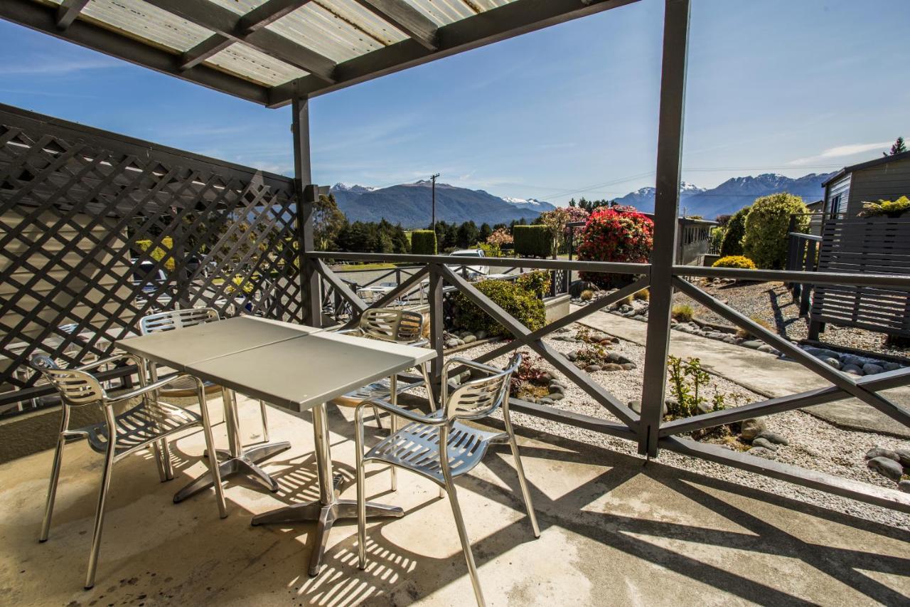 Fiordland Great Views Holiday Park Те-Анау Экстерьер фото